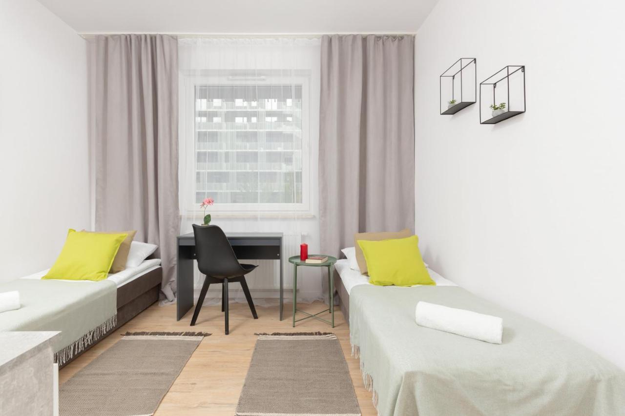 ורשה Stacja Wola Apartment Guminska By Noclegi Renters מראה חיצוני תמונה
