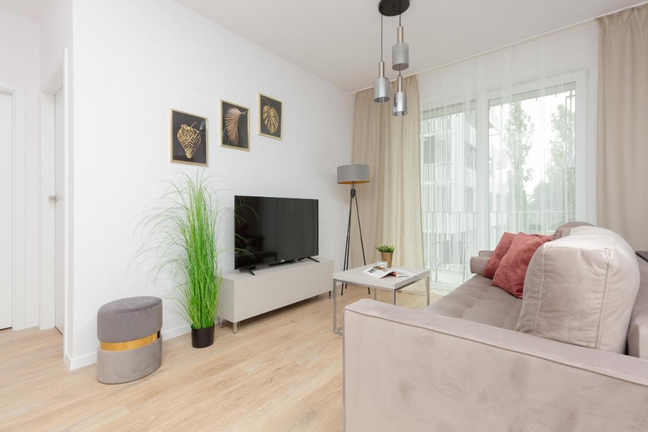 ורשה Stacja Wola Apartment Guminska By Noclegi Renters מראה חיצוני תמונה